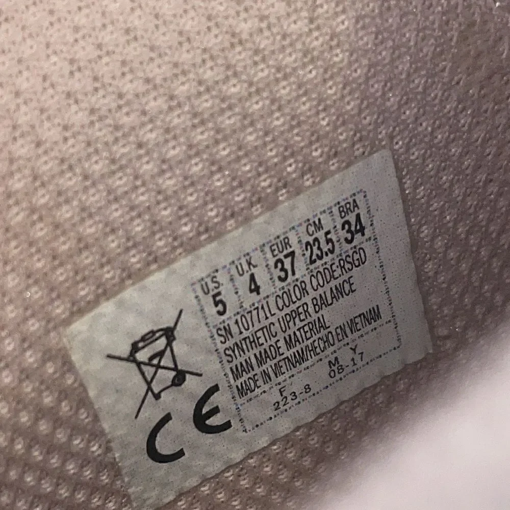 Skechers brand rose